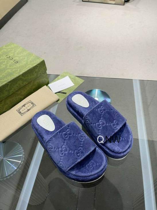 Picture of Gucci Slippers _SKUGuccisz35-43LL01831869